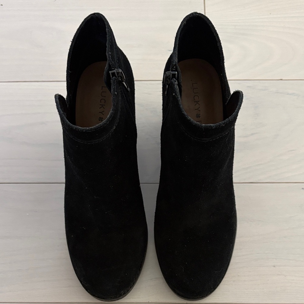 Lucky Brand Women's Black Suede Ankle Booties